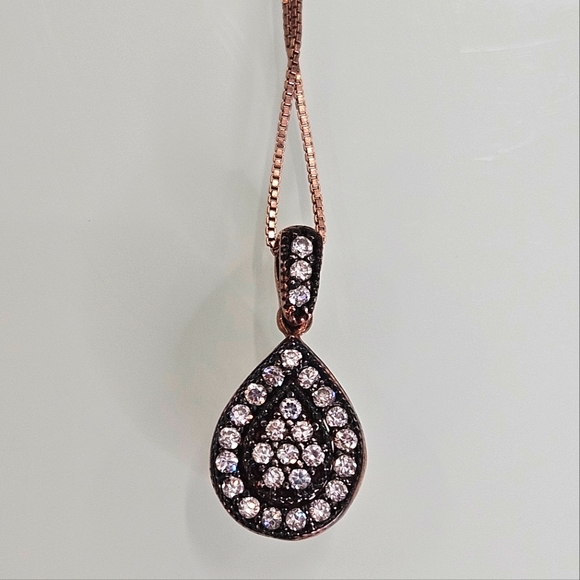 Rose Gold Sterling Silver Crystal Pendant & Rose Gold Plated 925 Box Chain 18" - Picture 2 of 13